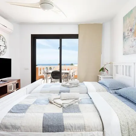 아파트 Las Americas Royal