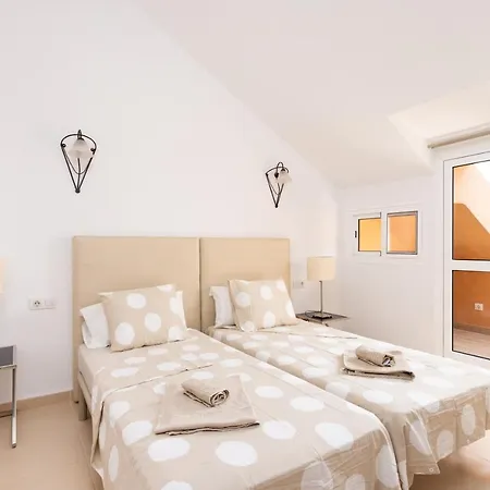 아파트 Las Americas Royal 플라야데라스아메리카스