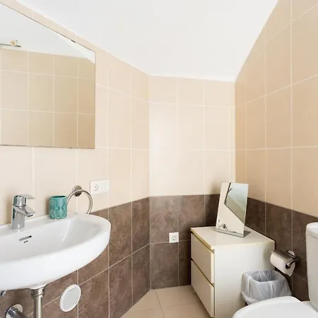 Las Americas Royal 아파트 *