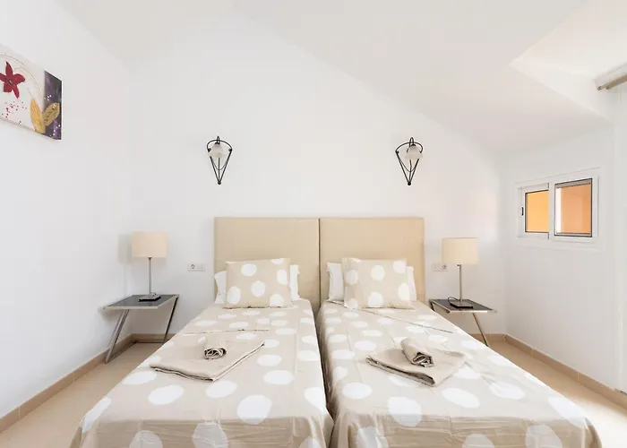 Las Americas Royal *