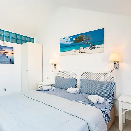 Las Americas Royal Apartament *
