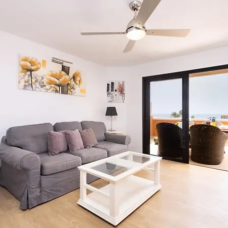 Las Americas Royal * Playa de las Americas (Tenerife)