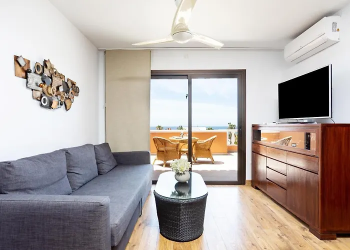 Las Americas Royal *